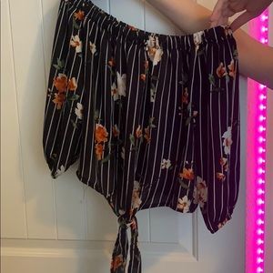 Floral Tie Crop Top, Off the shoulder